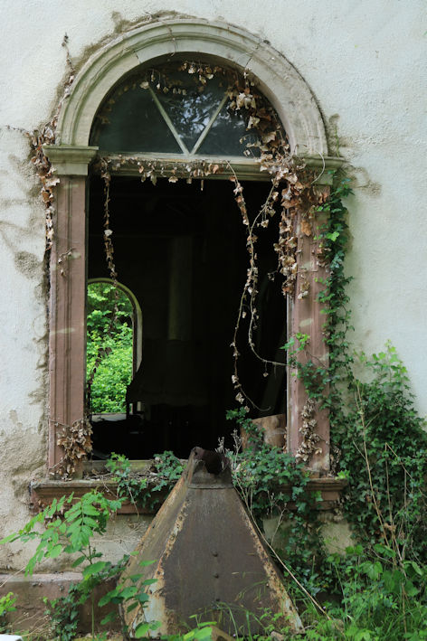 Gonzenbach casino window smaller